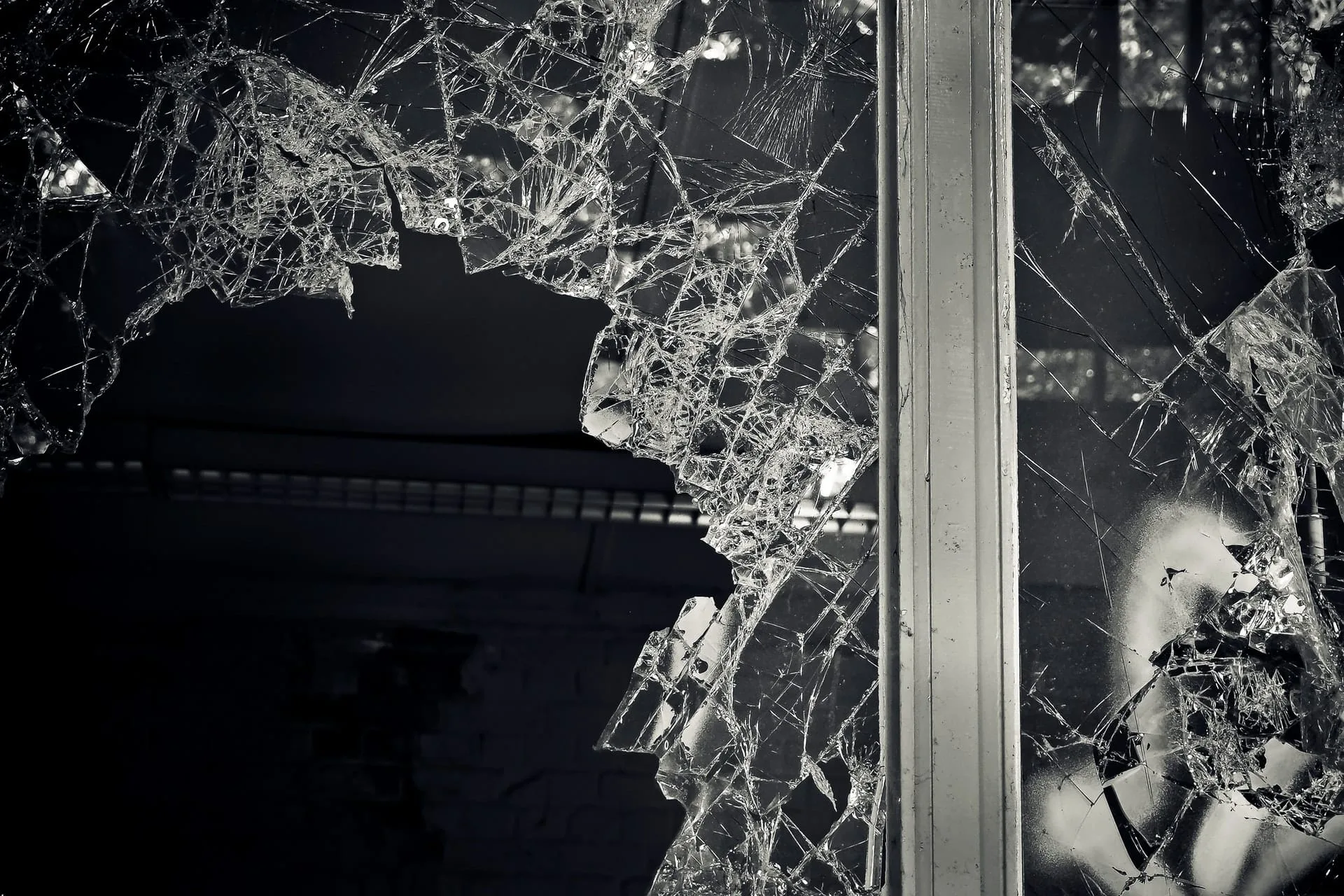 The Common Causes of Double Glazing Failure