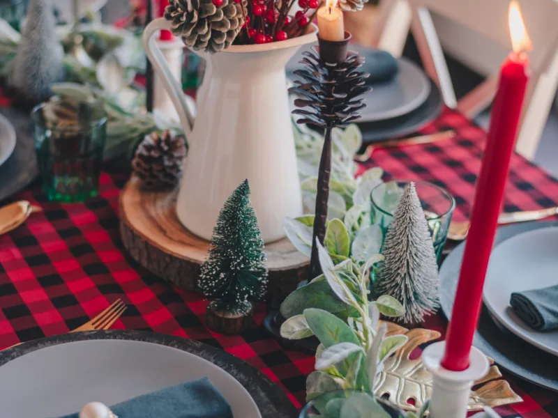 Magical Christmas Dining Table Decor Ideas