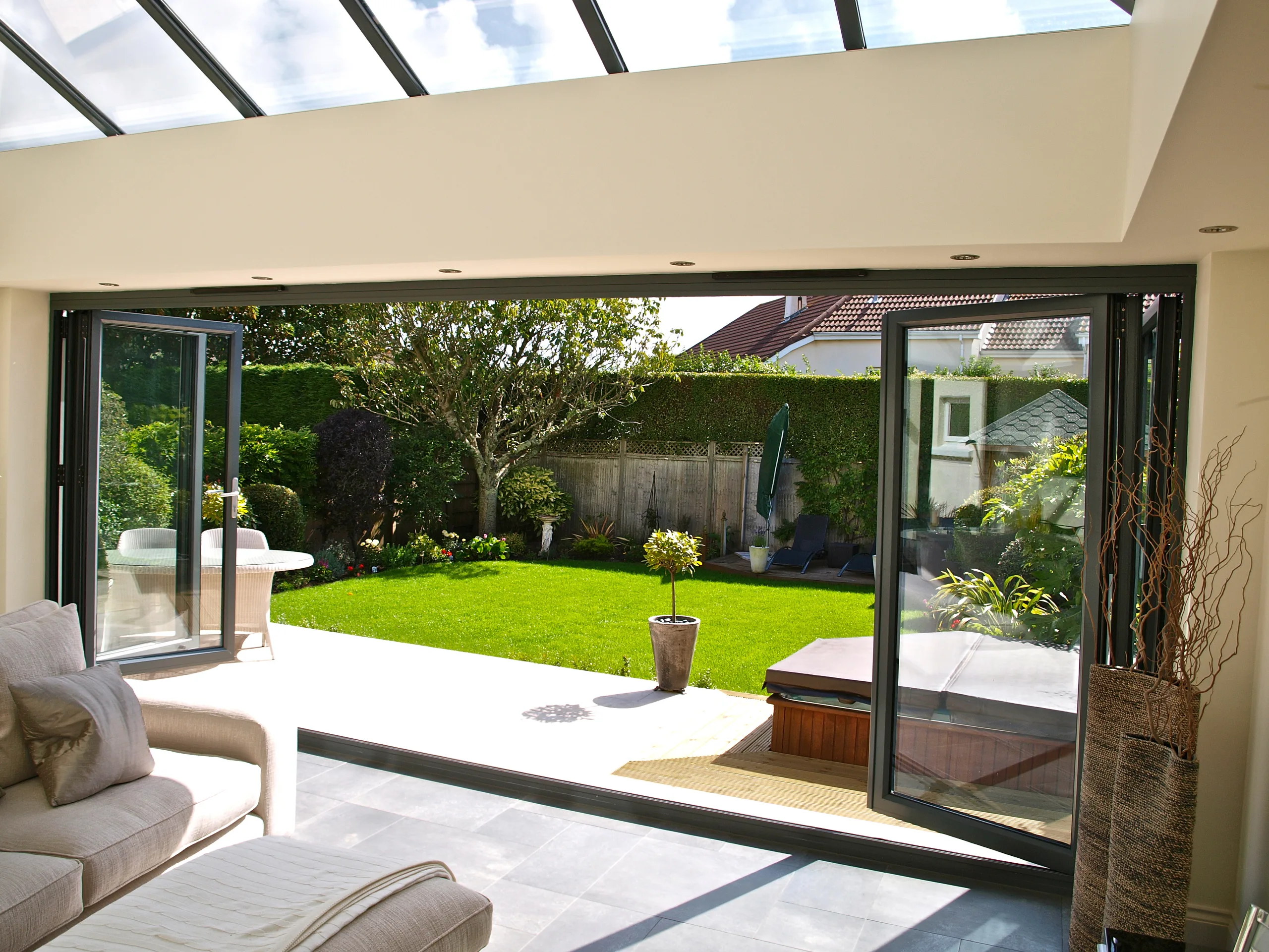 aluminium bifold doors